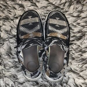 Limited edition hey dudes